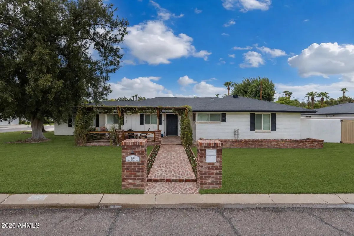 128 E Myrtle Avenue, Phoenix, AZ 85020 - #1