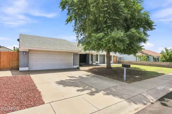 7635 W College Drive, Phoenix, AZ 85033