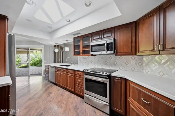 10814 W Thunderbird Boulevard, Sun City, AZ 85351
