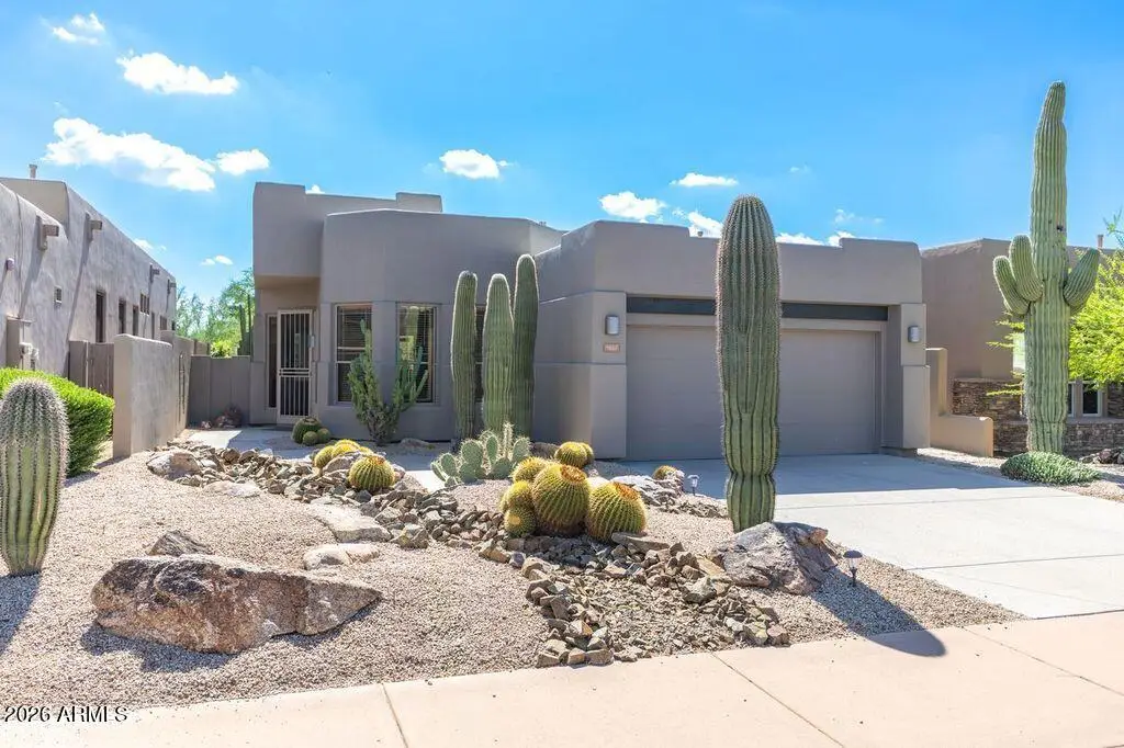 9621 E Chuckwagon Lane, Scottsdale, AZ 85262 - #1