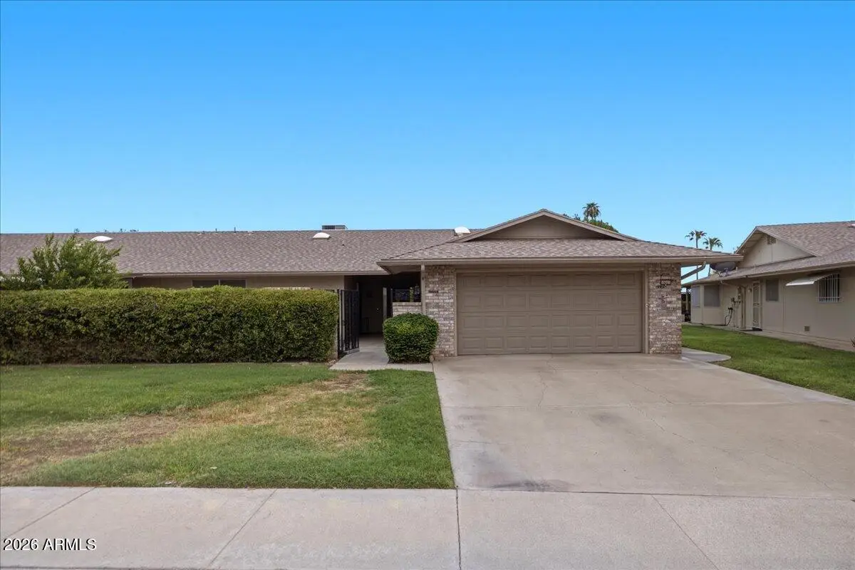 19021 N Signal Butte Circle, Sun City, AZ 85373 - #1