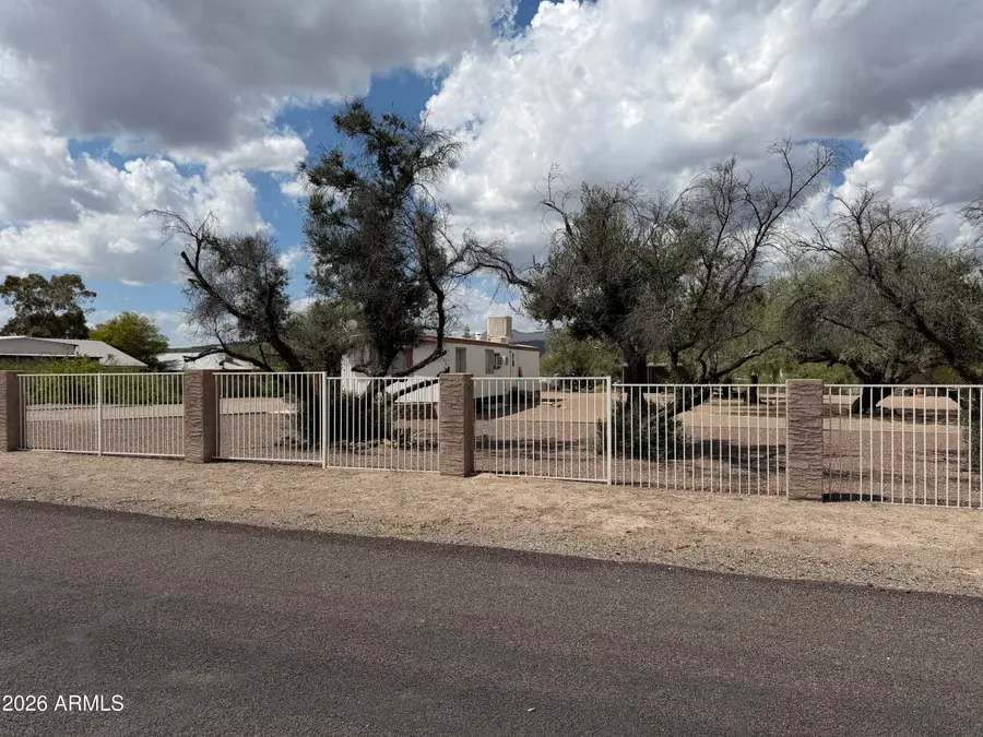 34150 S Luellen Drive #3, Black Canyon City, AZ 85324 - #3