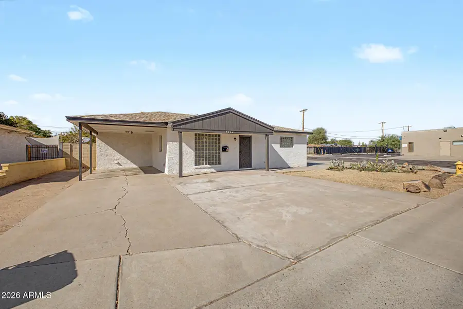 2902 W Northern Avenue, Phoenix, AZ 85051 - #3