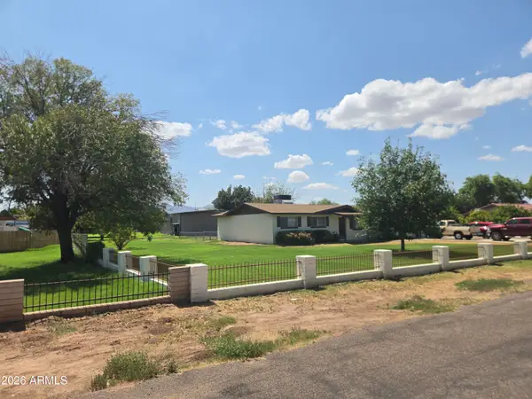 6633 W Ellis Drive, Laveen, AZ 85339