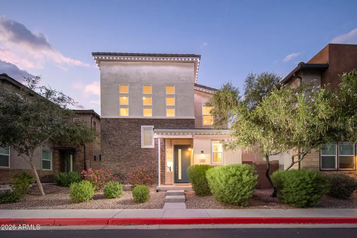 7138 W Kent Drive, Chandler, AZ 85226 - #1