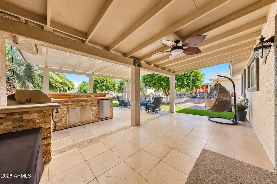 922 S Ember Circle, Mesa, AZ 85208 - #2
