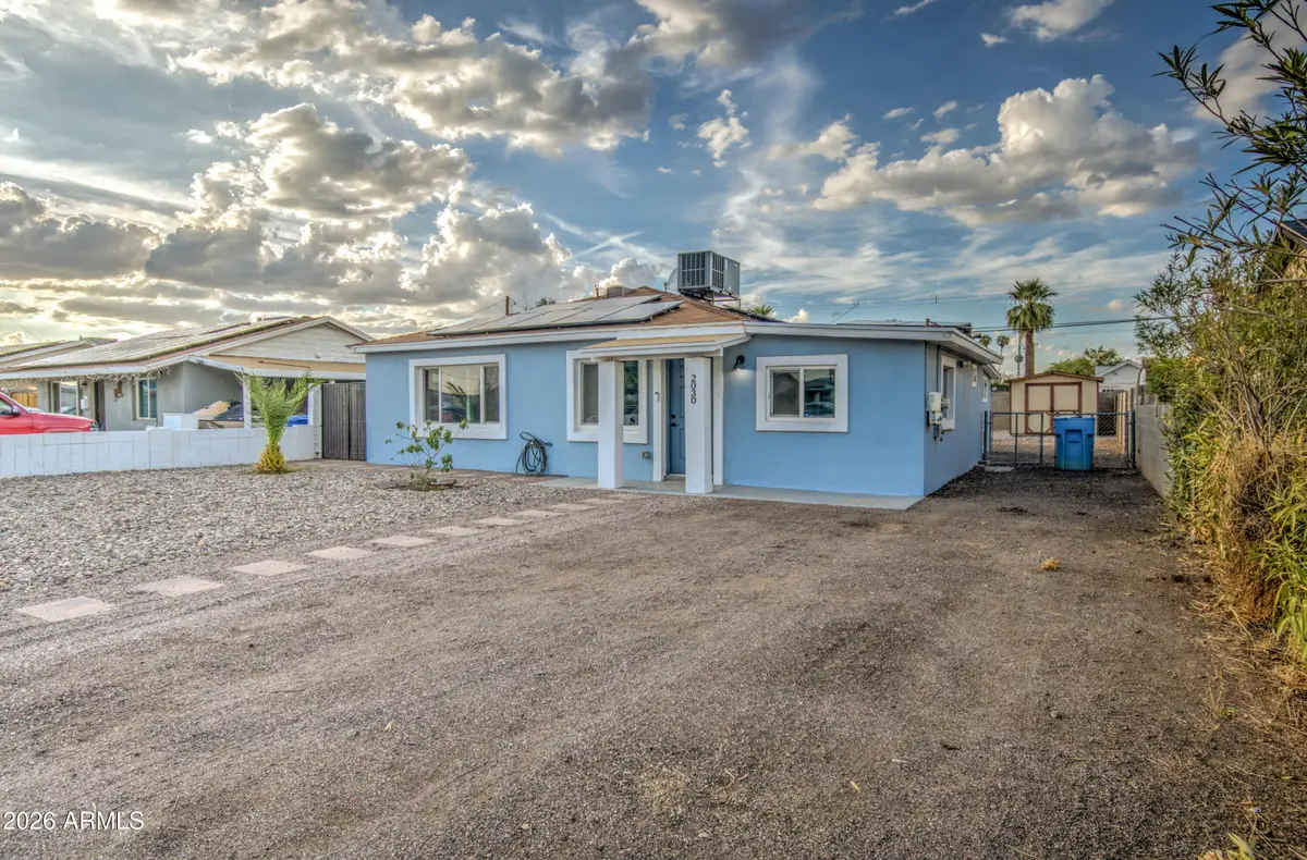 2030 W Monte Vista Road, Phoenix, AZ 85009 - #1
