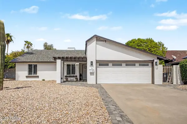 2602 E Larkspur Drive, Phoenix, AZ 85032
