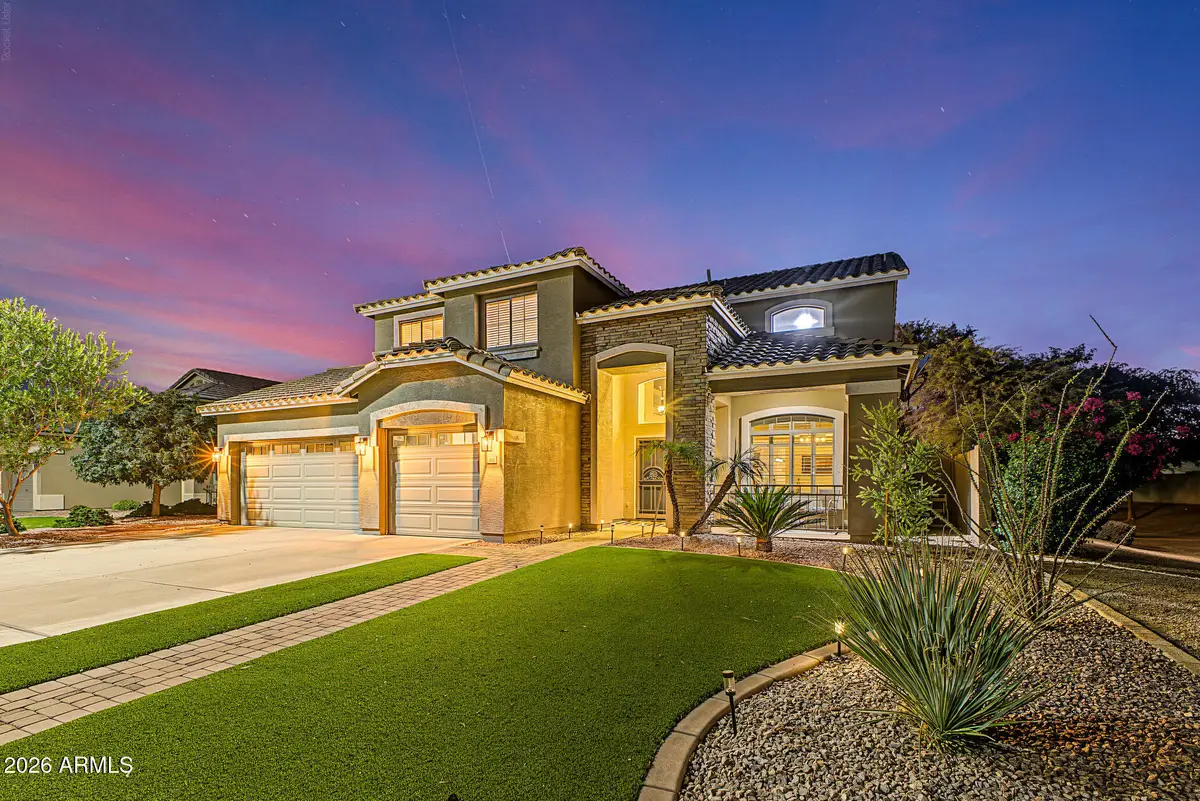 894 S Oak Street, Gilbert, AZ 85233 - #1