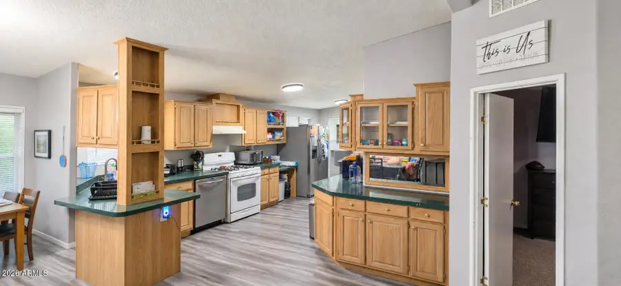 5470 E Roberts Drive, Globe, AZ 85501 - #2