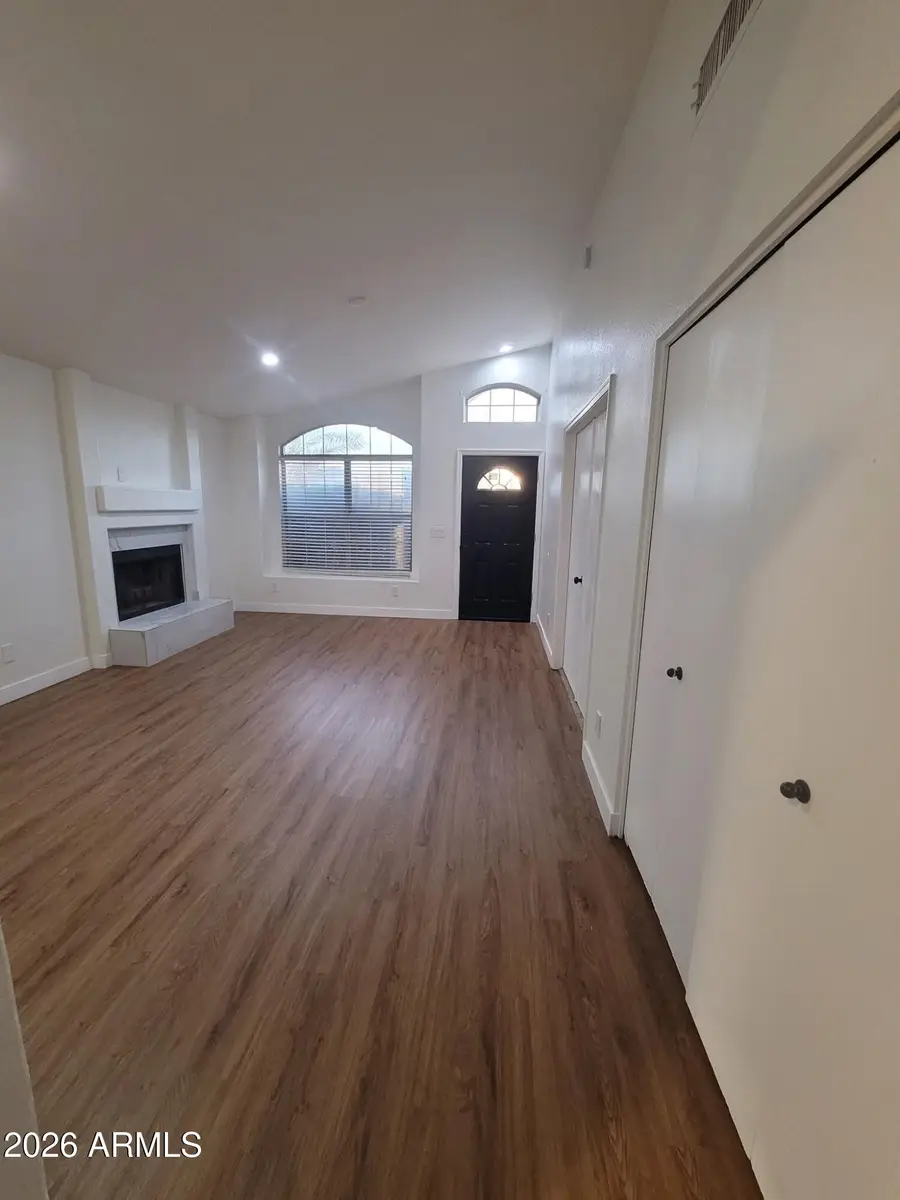 6205 N 89th Avenue N, Glendale, AZ 85305 - #3