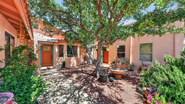 5335 E Brushy Oak Lane, Hereford, AZ 85615