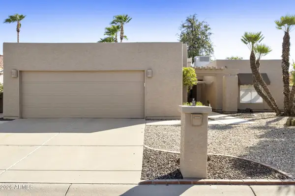 26421 S Truro Drive, Sun Lakes, AZ 85248