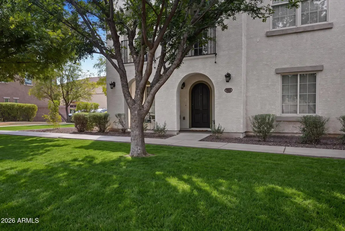 905 S Osborn Lane, Gilbert, AZ 85296 - #1