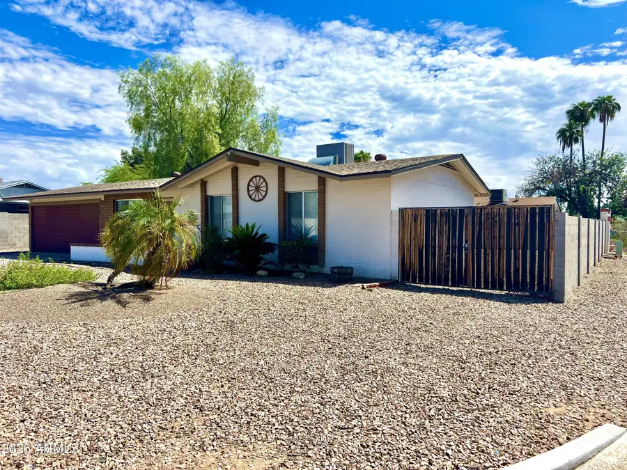 1735 W Wagoner Road, Phoenix, AZ 85023 - #2