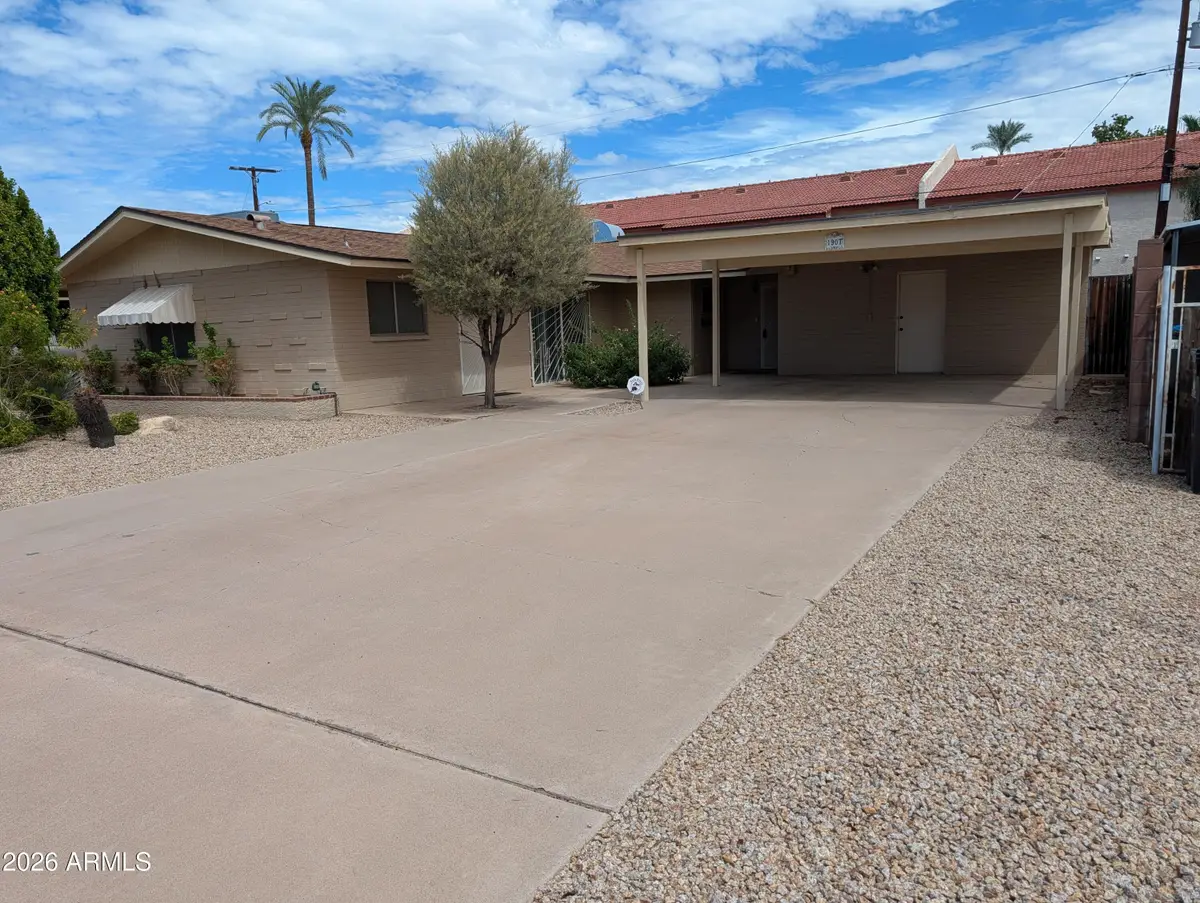 1907 N 42nd Street, Phoenix, AZ 85008 - #1