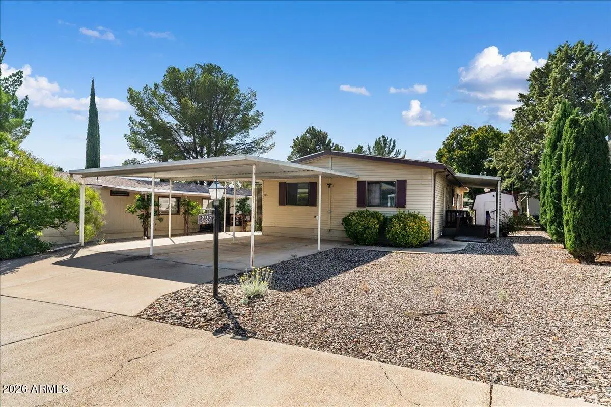 327 Lampliter Village, Clarkdale, AZ 86324 - #1