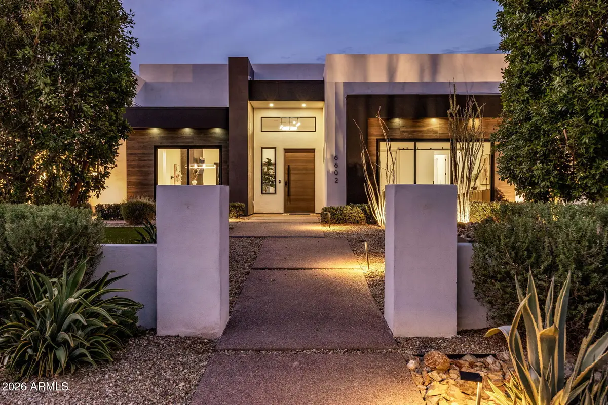 6602 E Cholla Street, Scottsdale, AZ 85254 - #1