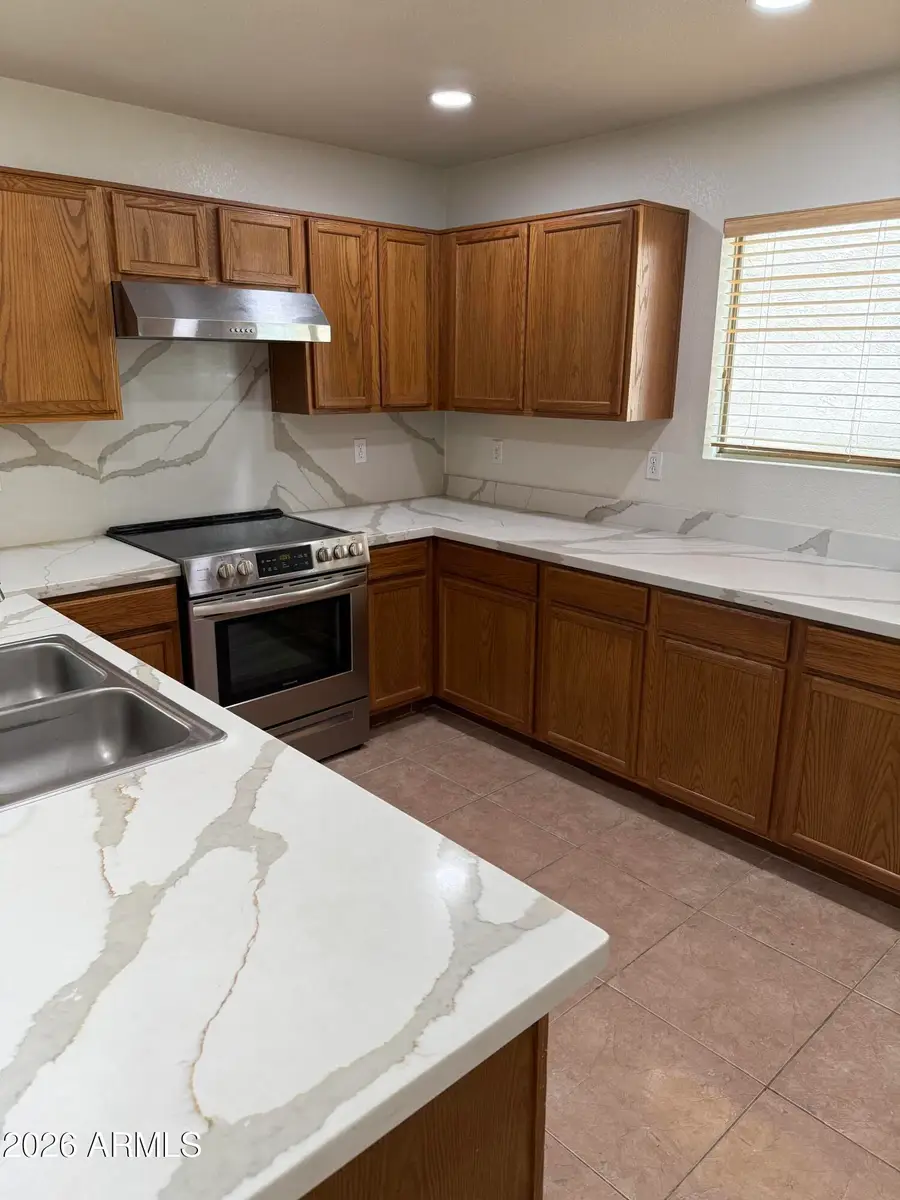 9518 N 82nd Glen, Peoria, AZ 85345 - #2