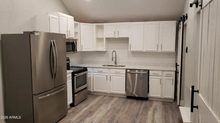 130 E 2nd Avenue, Mesa, AZ 85210 - #2