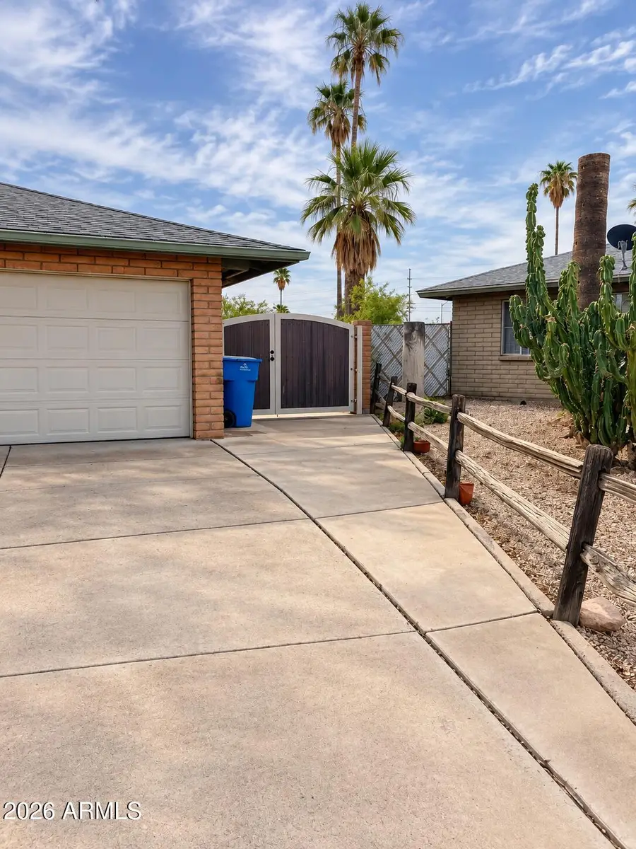 13821 N 40th Avenue, Phoenix, AZ 85053 - #2