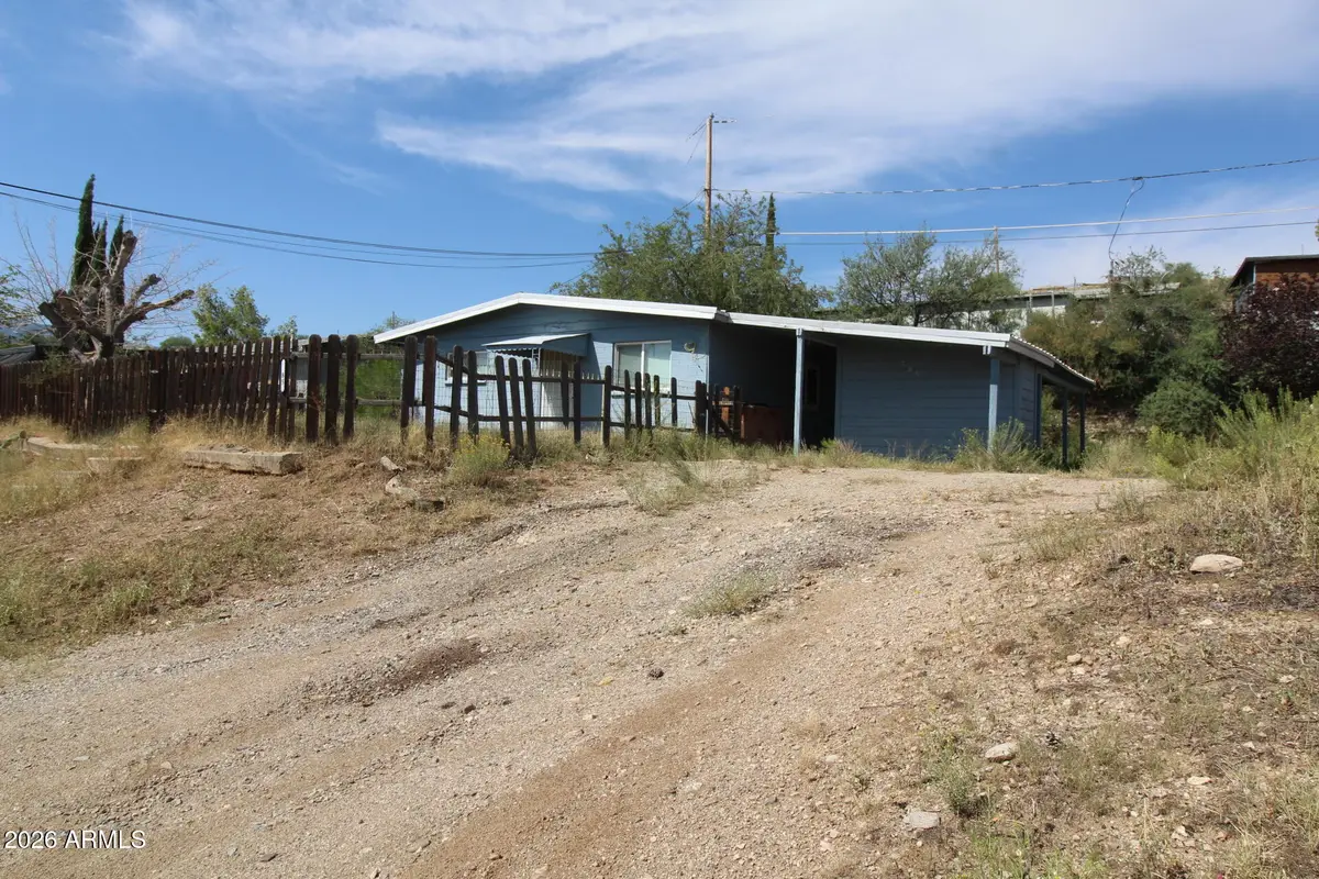 585 W Banker Avenue, Globe, AZ 85501 - #1