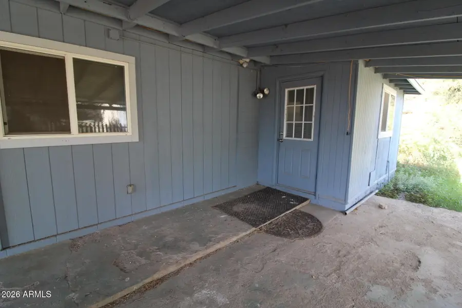 585 W Banker Avenue, Globe, AZ 85501 - #3