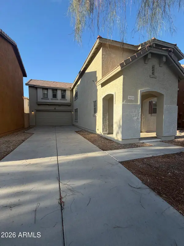 6452 W Ruth Avenue, Glendale, AZ 85302