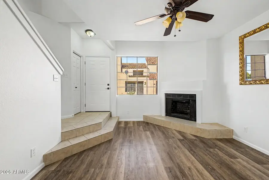 1025 E Highland Avenue #32, Phoenix, AZ 85014 - #3