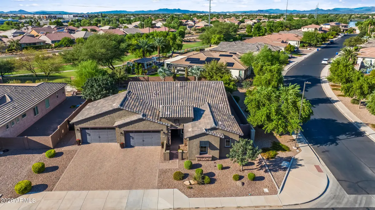 3270 E Azalea Drive, Chandler, AZ 85286 - #1