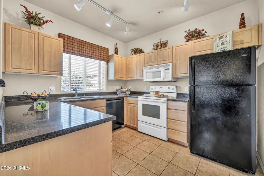 7401 W Arrowhead Clubhouse Drive #2067, Glendale, AZ 85308 - #2