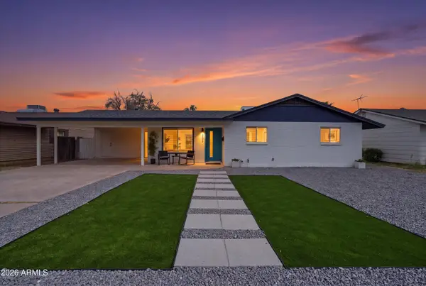 2302 E Nisbet Road, Phoenix, AZ 85022