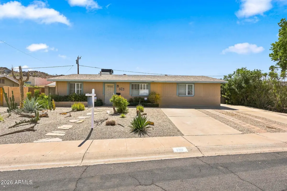 2217 E Acoma Drive, Phoenix, AZ 85022 - #1