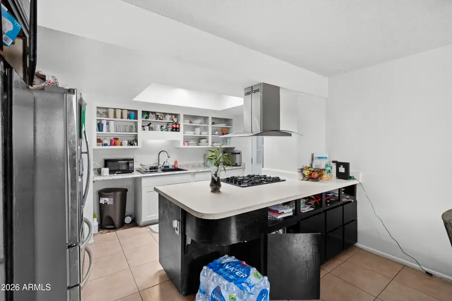3401 W Laurel Lane, Phoenix, AZ 85029 - #2