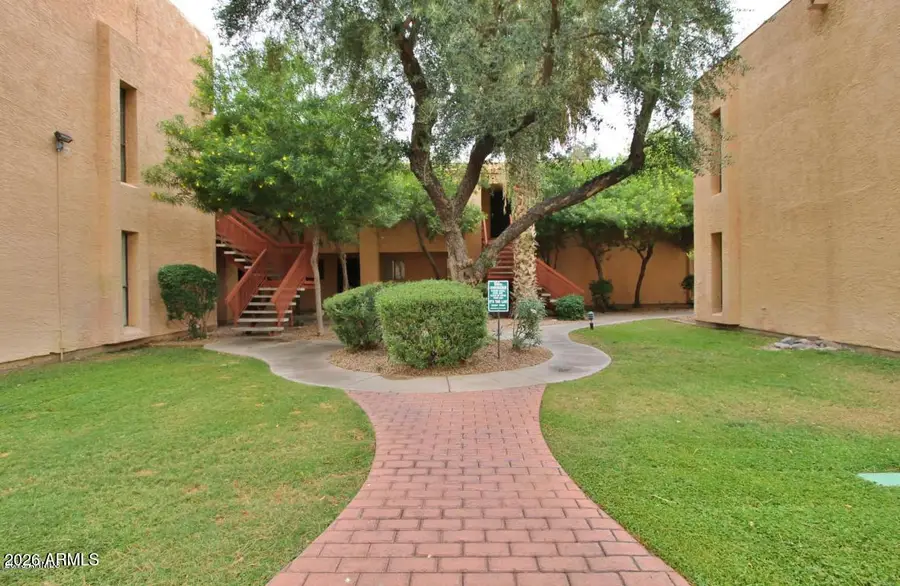 3131 W Cochise Drive #122, Phoenix, AZ 85051 - #2