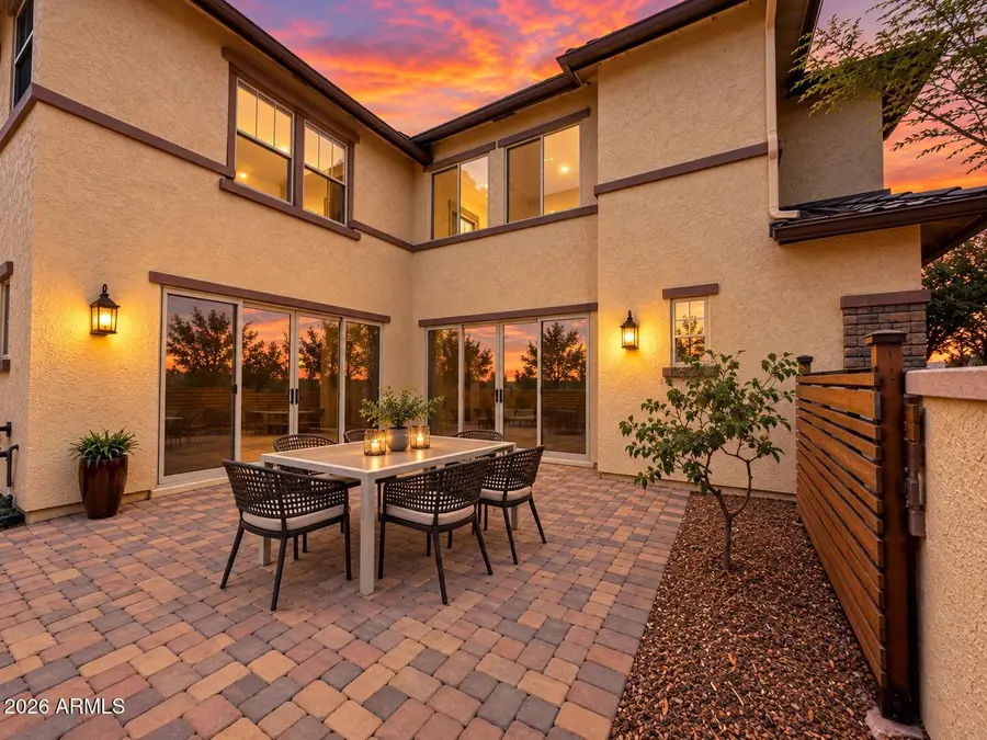 914 S Osborn Lane, Gilbert, AZ 85296 - #3