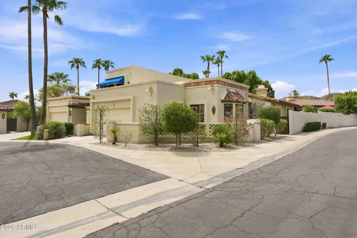 4615 E Monte Way, Phoenix, AZ 85044 - #1