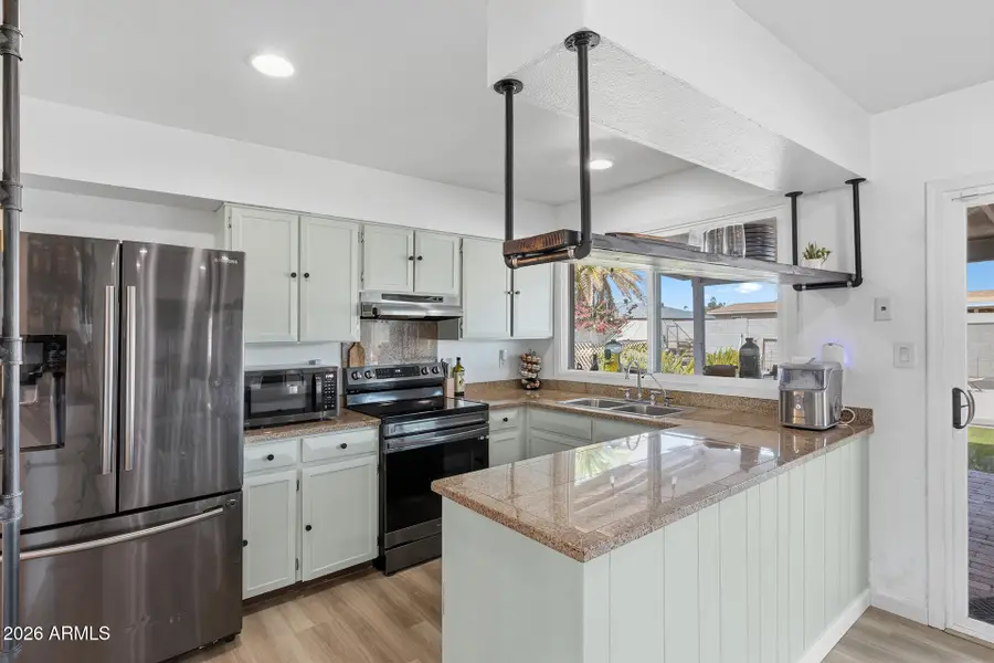3318 W Pershing Avenue, Phoenix, AZ 85029 - #2