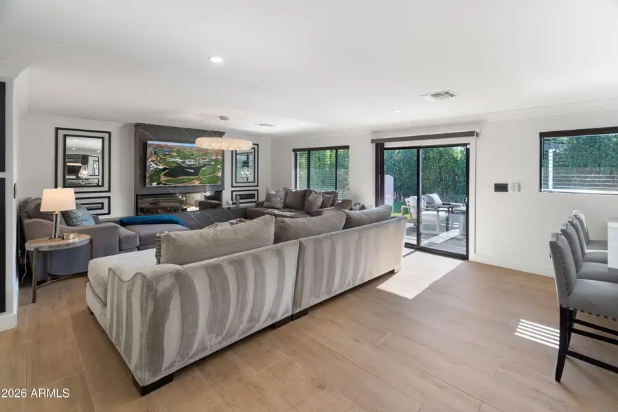 6621 E Dreyfus Avenue, Scottsdale, AZ 85254 - #2