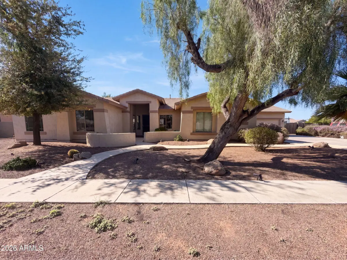 8027 W San Miguel Avenue, Glendale, AZ 85303 - #1