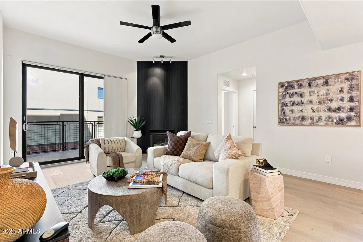 2302 N Central Avenue #313, Phoenix, AZ 85004 - #1