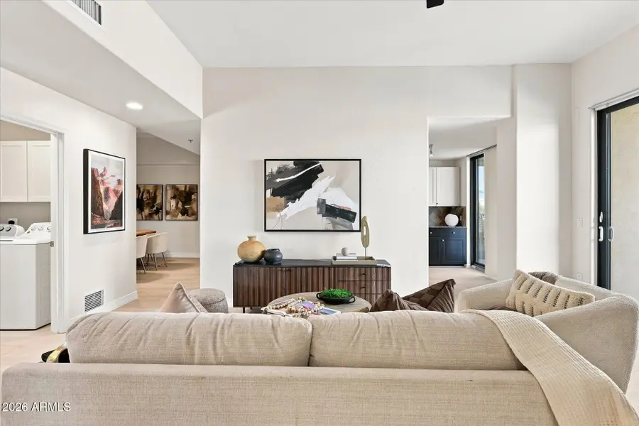 2302 N Central Avenue #313, Phoenix, AZ 85004 - #3