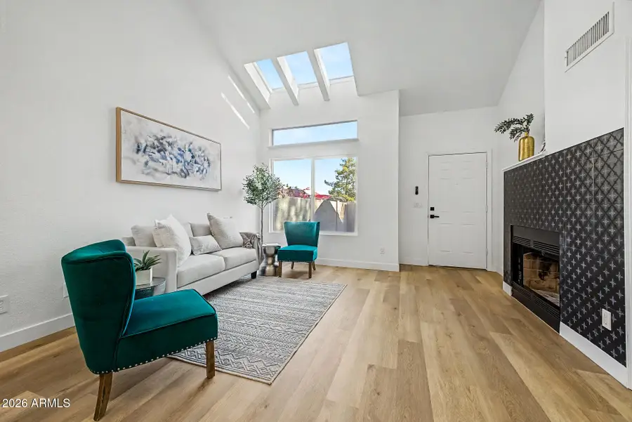 3302 E Aire Libre Avenue #102, Phoenix, AZ 85032 - #3