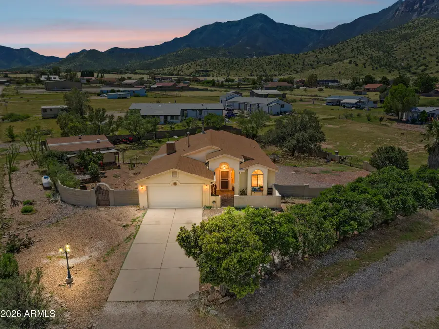 4860 E Franklin Place, Hereford, AZ 85615 - #2