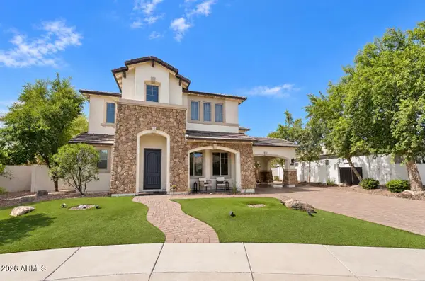 2754 S Quinn Avenue, Gilbert, AZ 85295