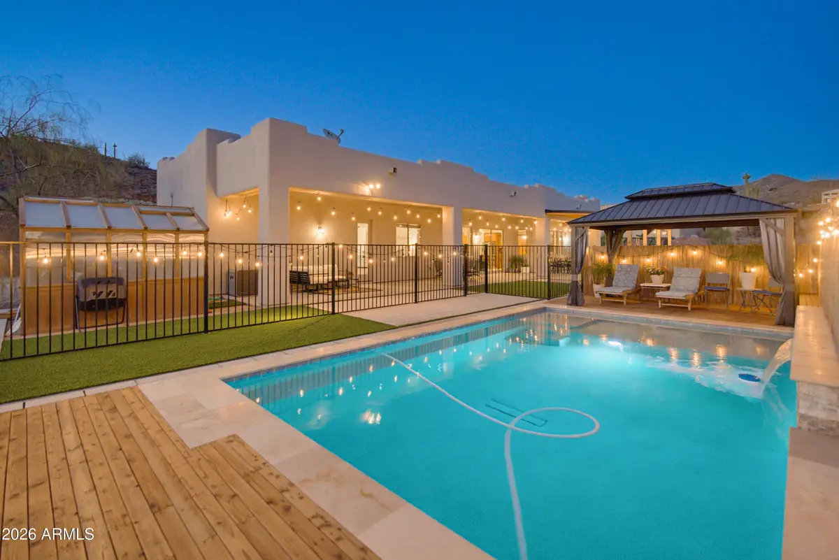 829 E Steinbeck Drive, Phoenix, AZ 85086 - #1