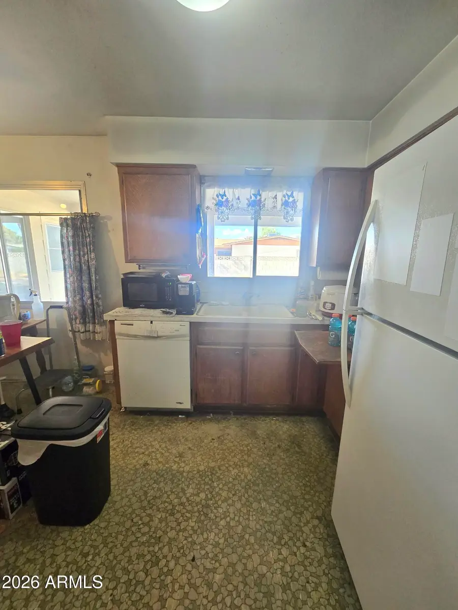 4404 W Las Palmaritas Drive, Glendale, AZ 85302 - #2