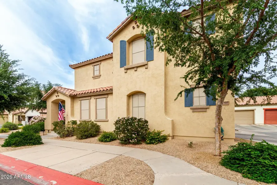 6321 S Blake Street, Gilbert, AZ 85298 - #3