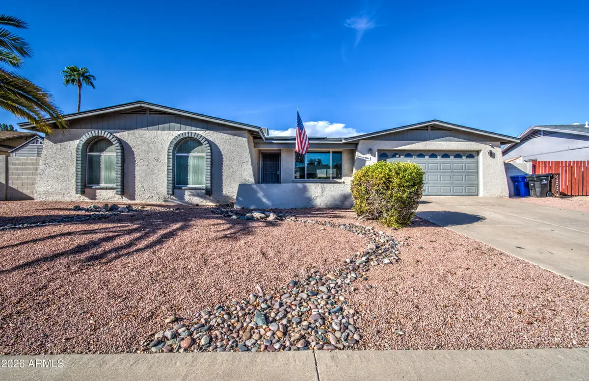 3202 W Mcrae Way, Phoenix, AZ 85027 - #1