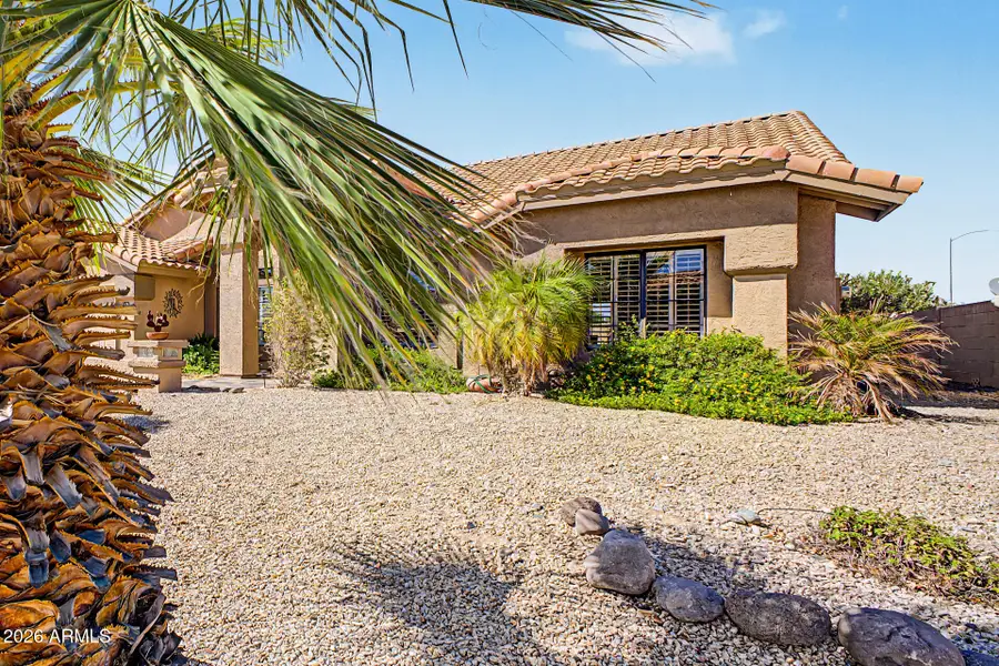 9510 W Menadota Drive, Peoria, AZ 85382 - #3
